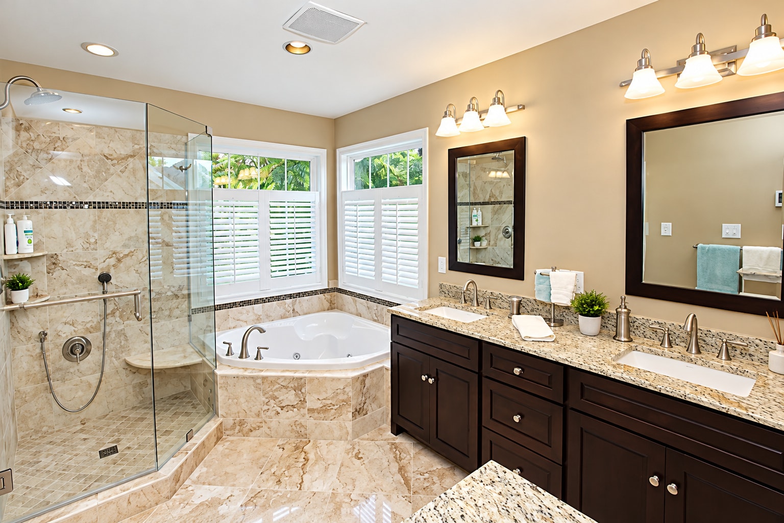 Luxury master bathroom with soaking tub